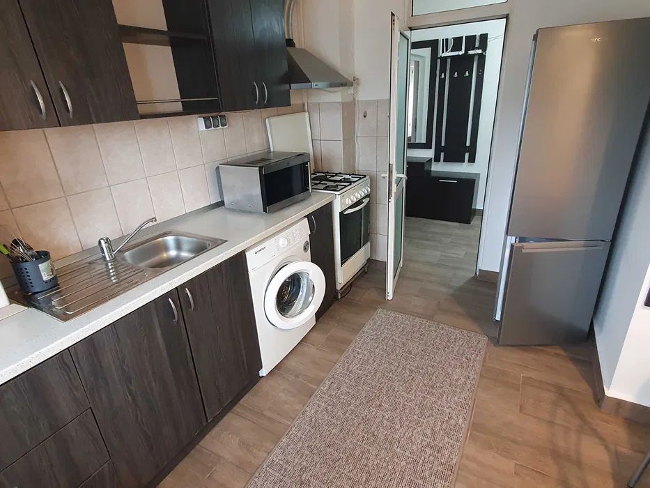 Apartament cu 2 camere - metrou Piața Muncii - Poză 3
