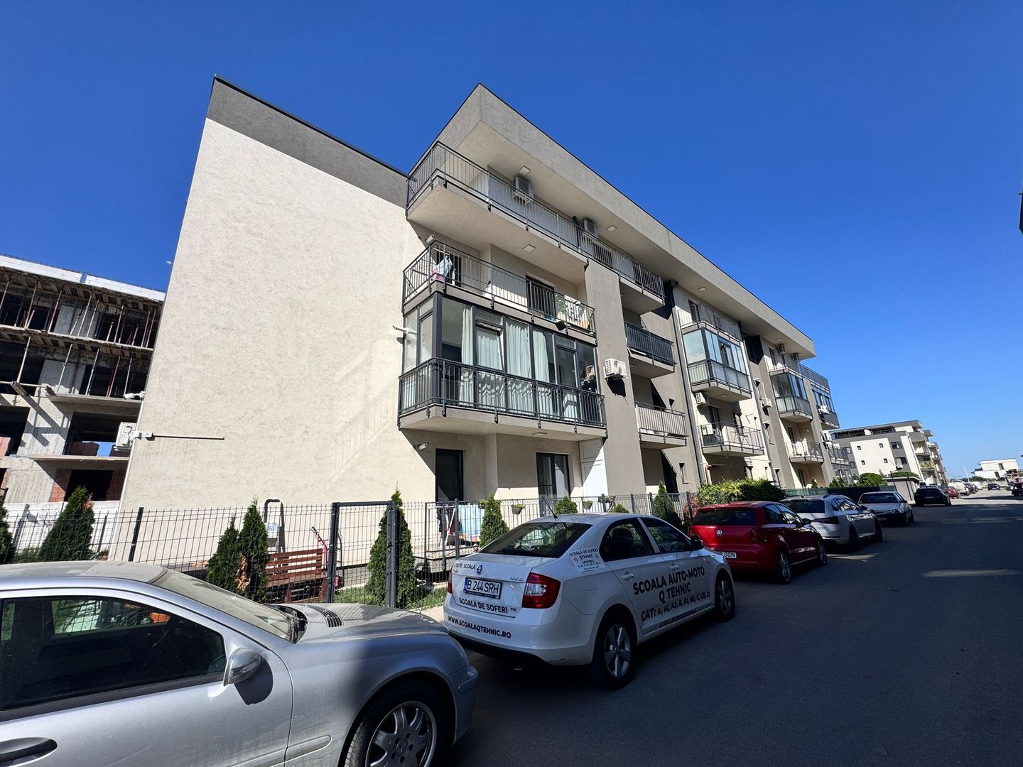 AP. 2 CAMERE - PARCARE INCLUSA, CENTRALA, MOBILAT, COMISION 0% - Poză 6