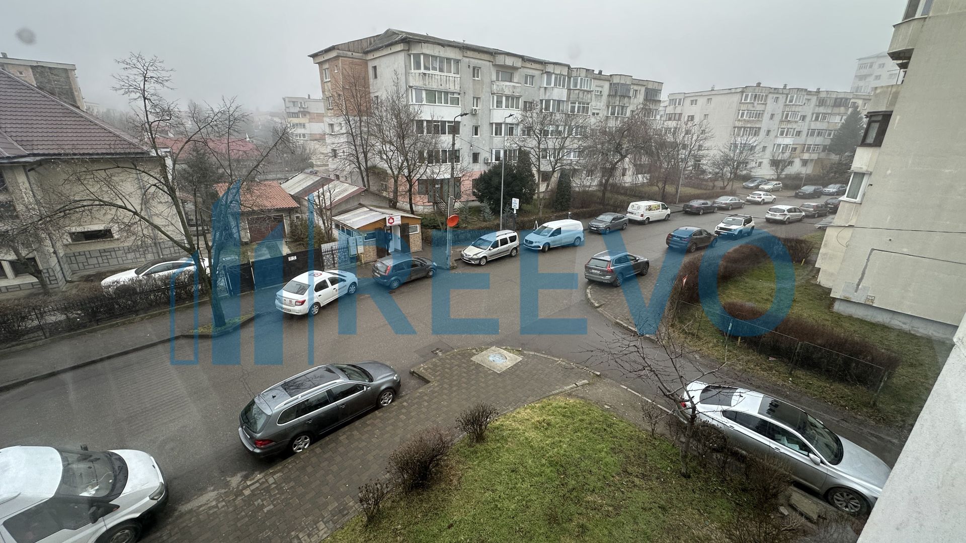 Apartament 2 camere, decomandat, str. Neagoe Vodă - Poză 13