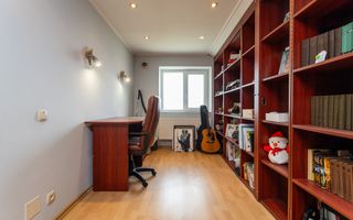 Casă în 4 nivele, amplasat pe strada Chicago, Stăuceni. - Poză 25