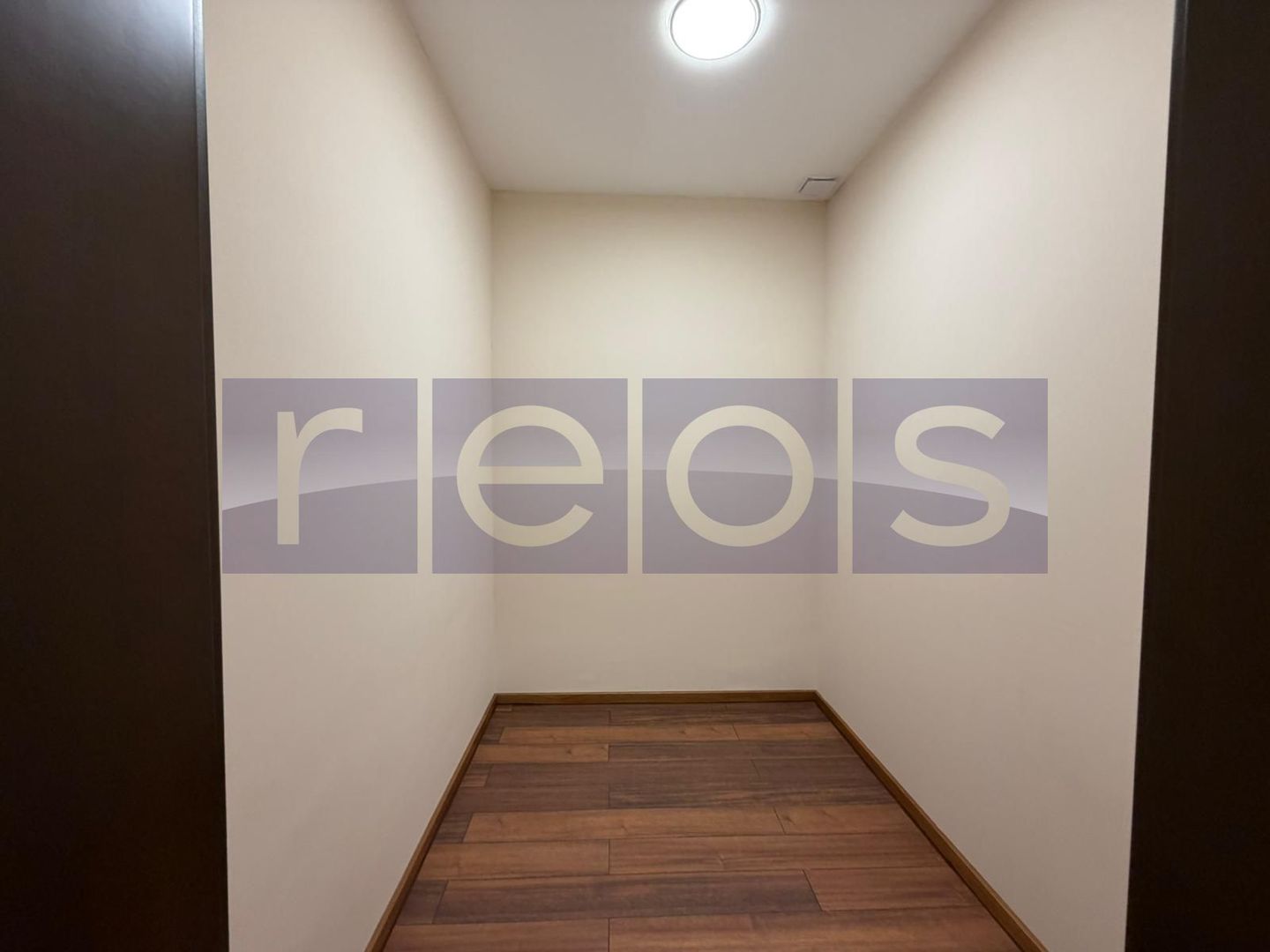 INCHIRIERE 4 CAMERE LUX | 200MP | NEMOBILAT | LOC PARCARE | VEDERE LAC - Poză 15