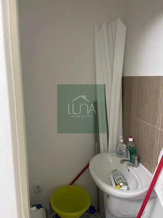 Spațiu comercial de închiriat – Tudor, vad excelent - Poză 3