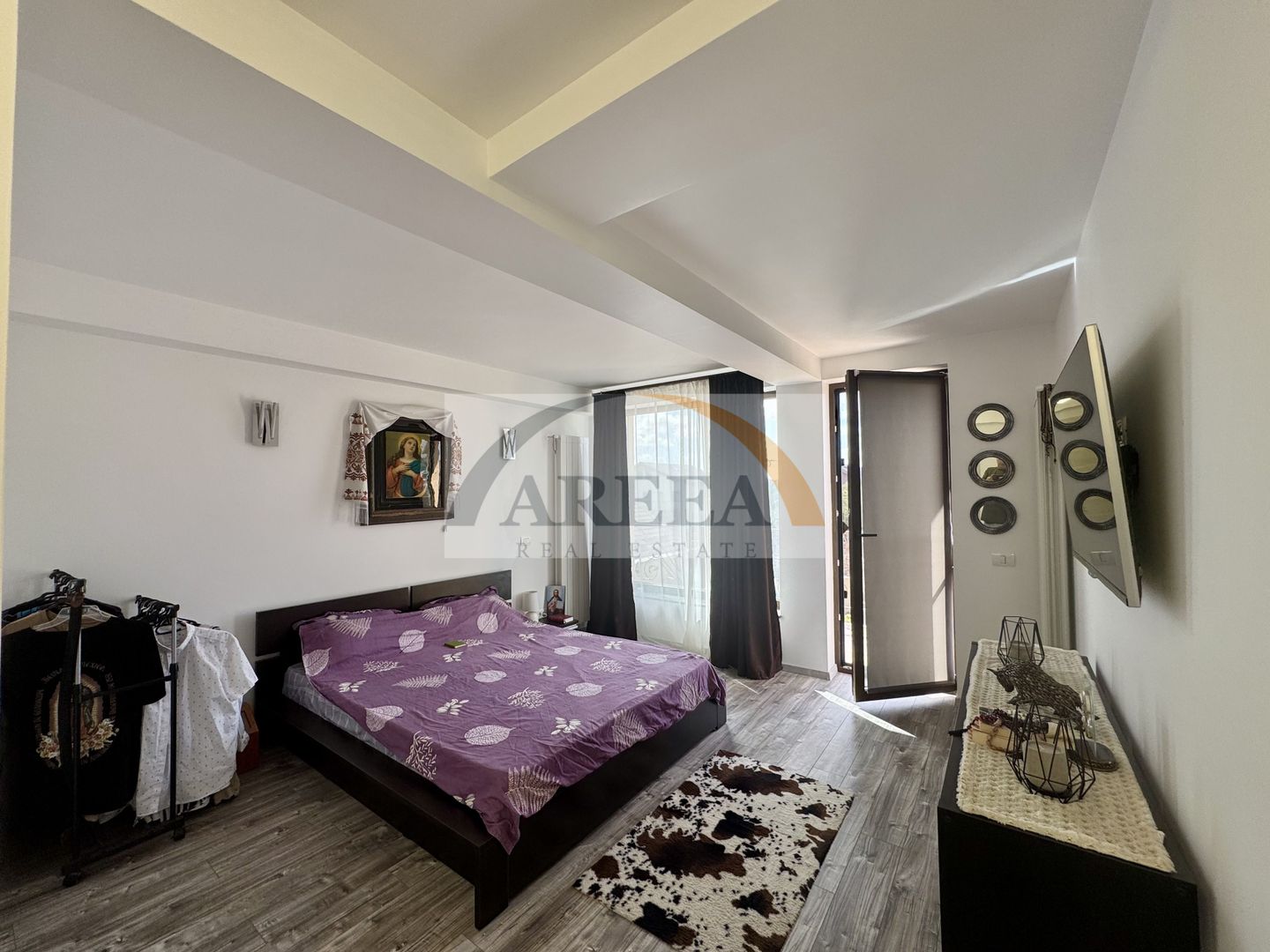 Berceni - VILĂ UNICAT, spațioasă, curte 1.000 mp, la 7 min metrou - Poză 17