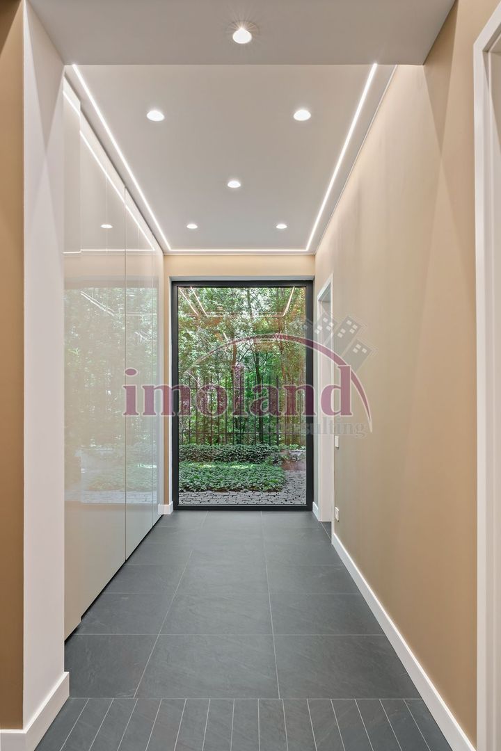 Vanzare - vila ultramoderna - vedere Padurea Baneasa - Iancu Nicolae - Poză 9