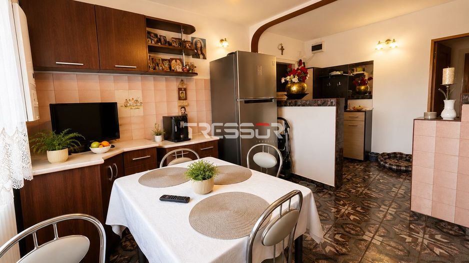 3 camere decomandat TAV-uri / Tomis Nord - Poză 2
