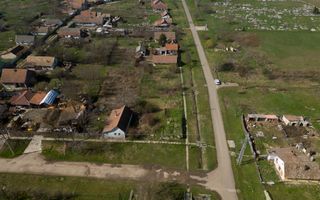 Teren intravilan 620 mp în Battonya, Ungaria - Poză 8