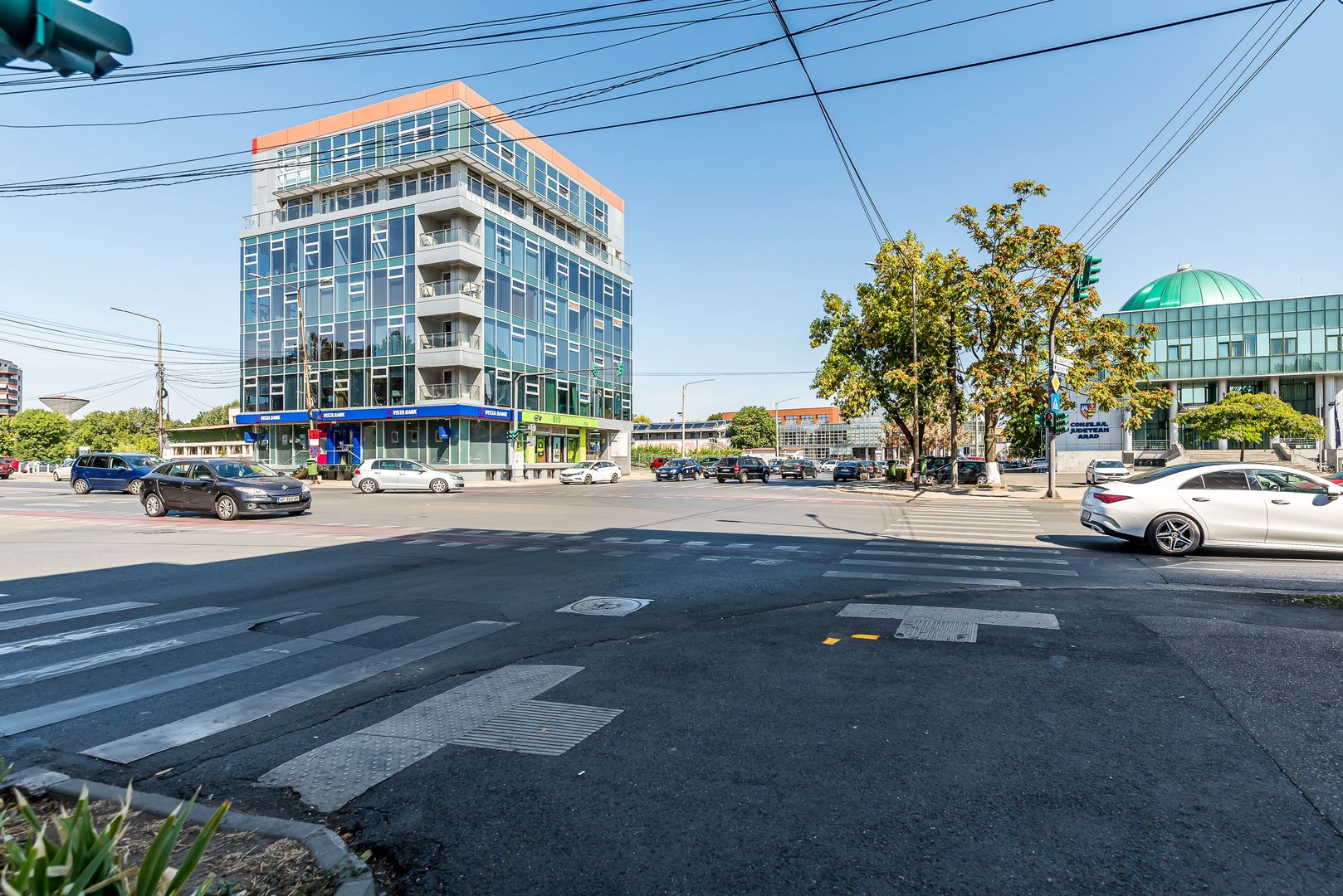Apartament la cheie cu 2 camere decomandat central Comision 0 - Poză 8