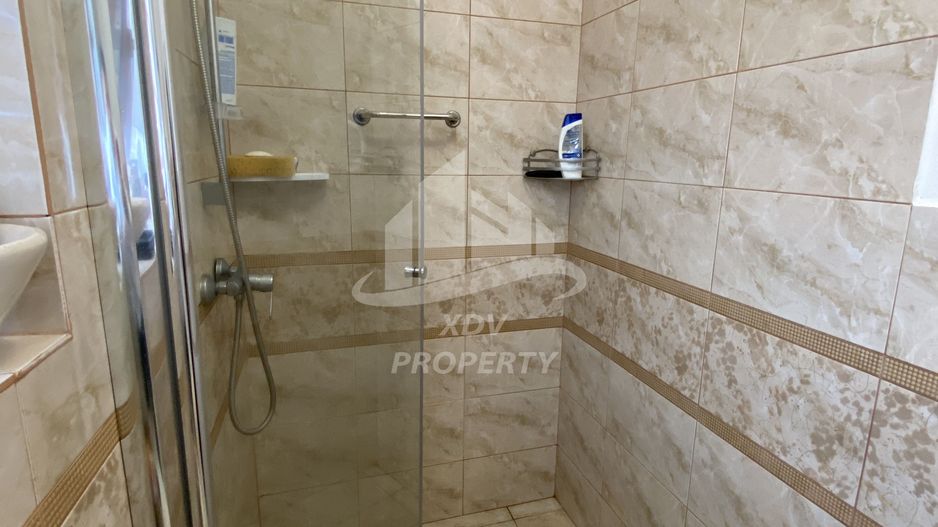 Vila  Frumoasa , Sibiu ,6 camere , 5 Bai , mobilata ,utilata - Poză 49