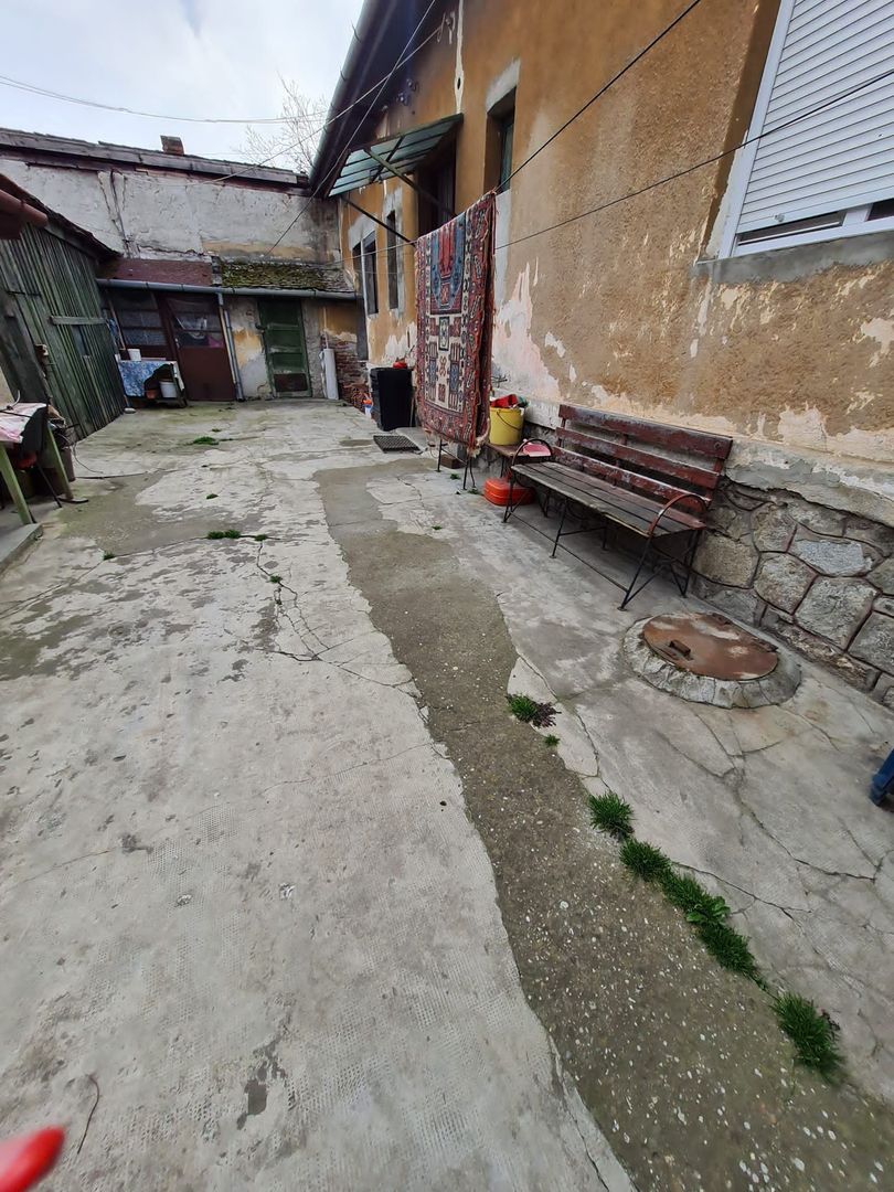 Apartament 2 camere curte comuna/2 proprietari in curte - Poză 18