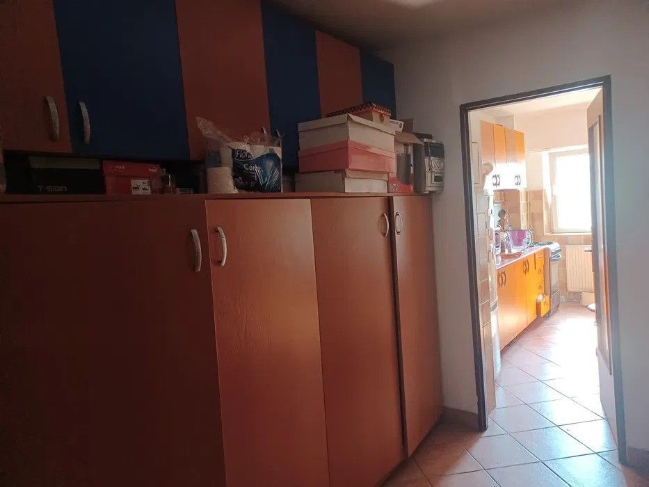 GARSONIERA  SPATIOASA ZONA VITAN - Poză 4