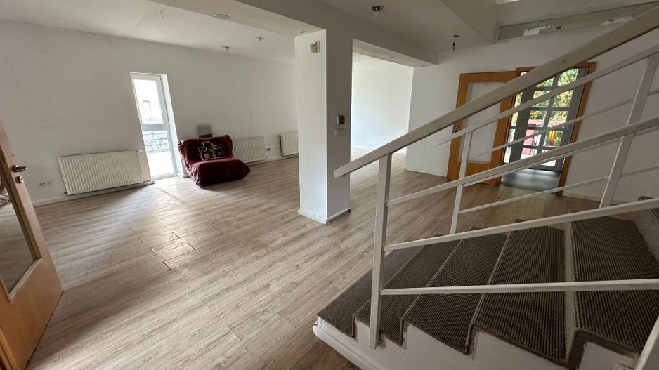 Casa in Calea Aradului pretabilă activități economice - Poză 11