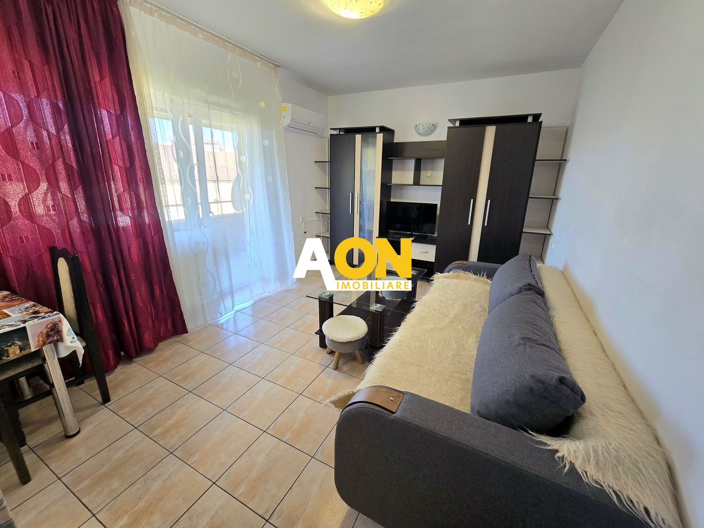Apartament cu 2 Camere, Complet Mobilat, zona Casei de Pensii - Poză 1