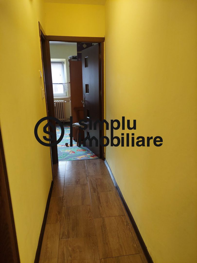 2 decomandate, parter, balcon, Sarari - 106 000 Euro - Poză 7