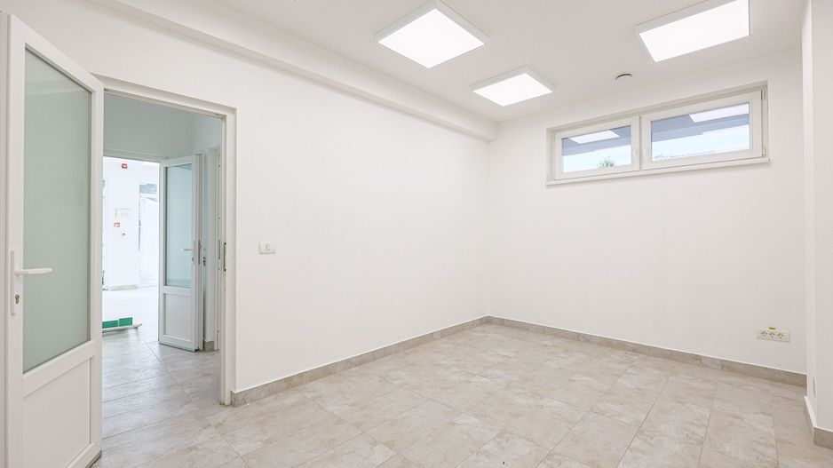 De închiriat spațiu comercial – Calea Victoriei, Arad - COMISION 0% - Poză 4