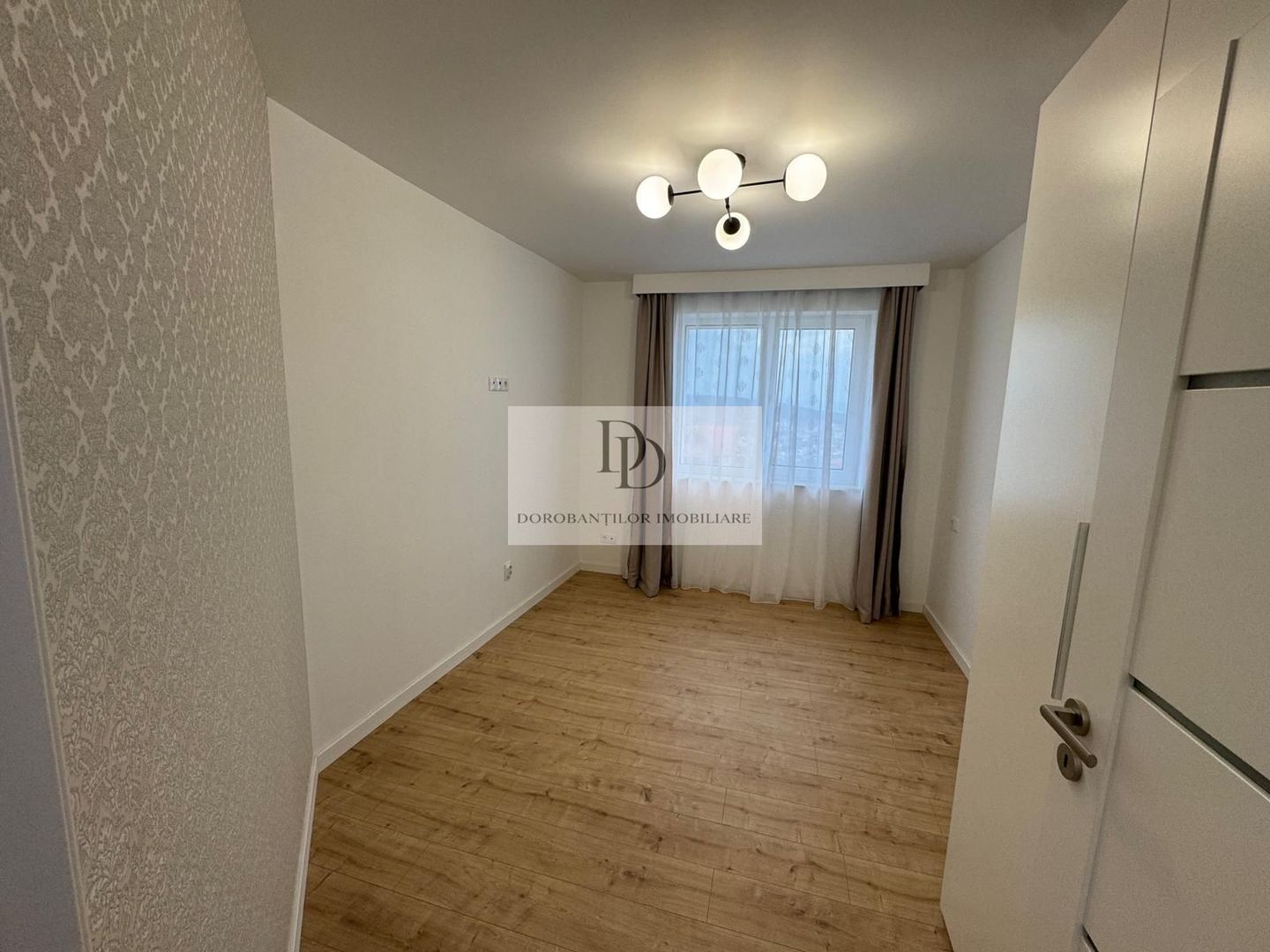 Apartament 3 camere finisaje moderne | Parcare inclusǎ | Zona Europa - Poză 8