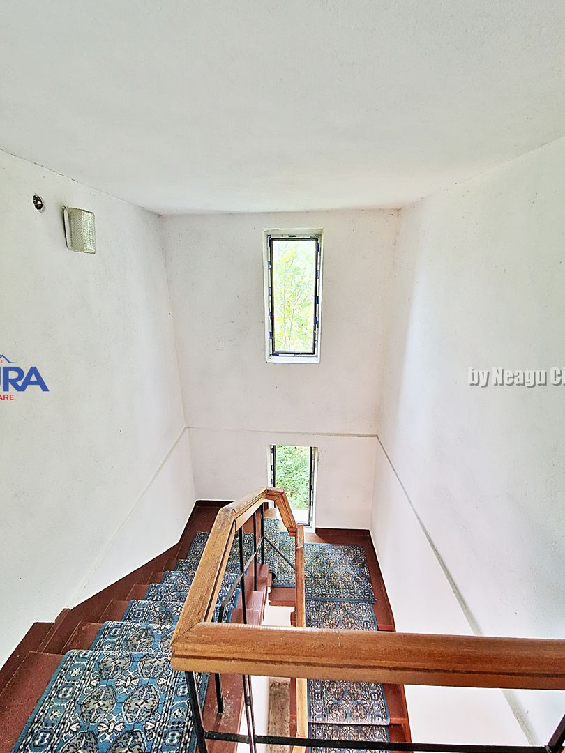 AZURA Imobiliare - Vila la 5 km de Curtea de Arges - Poză 31