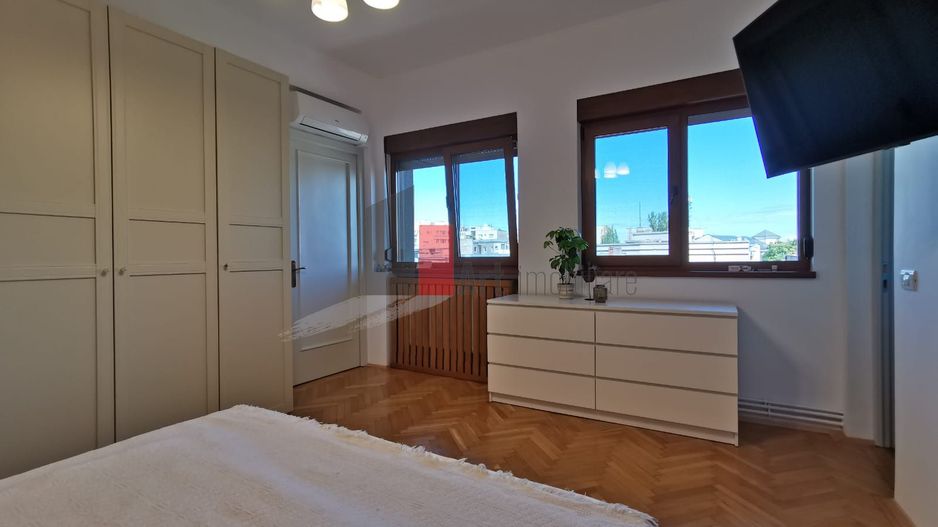 Apartament "COBERTURA", PENTHOUSE "PIATA SPANIEI", TERASA 63 mp, CONSOLIDAT 1978 - Poză 31