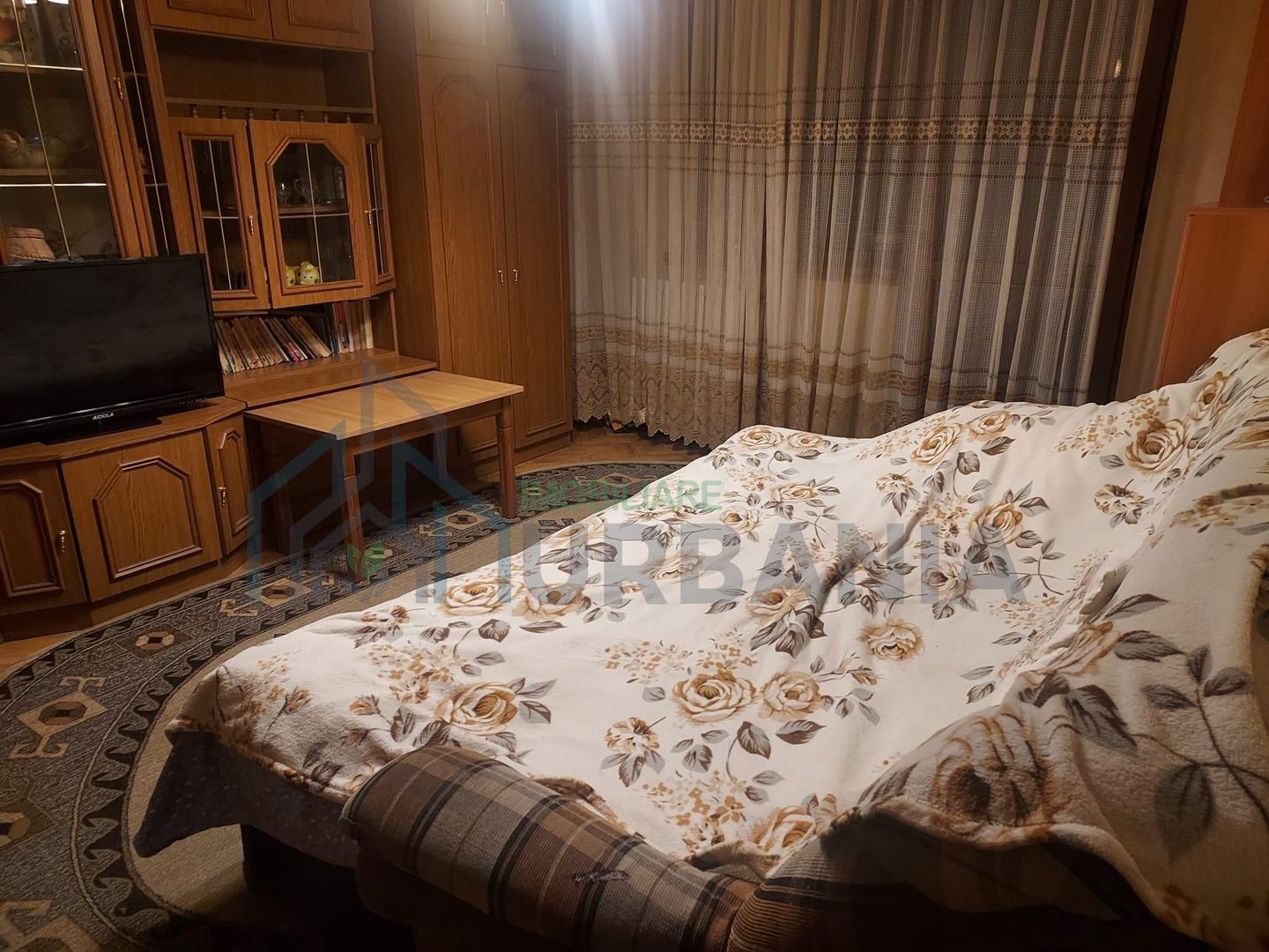 Primesc in gazda o fata - Poză 4