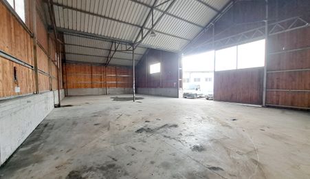 Hala / Spatiu industrial de inchiriat in zona Calea Baciului!