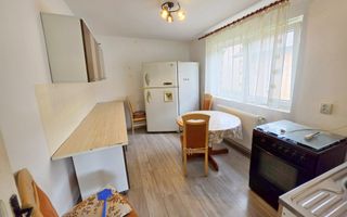 Casa 2 camere, 974 mp teren, Micesti - Poză 5