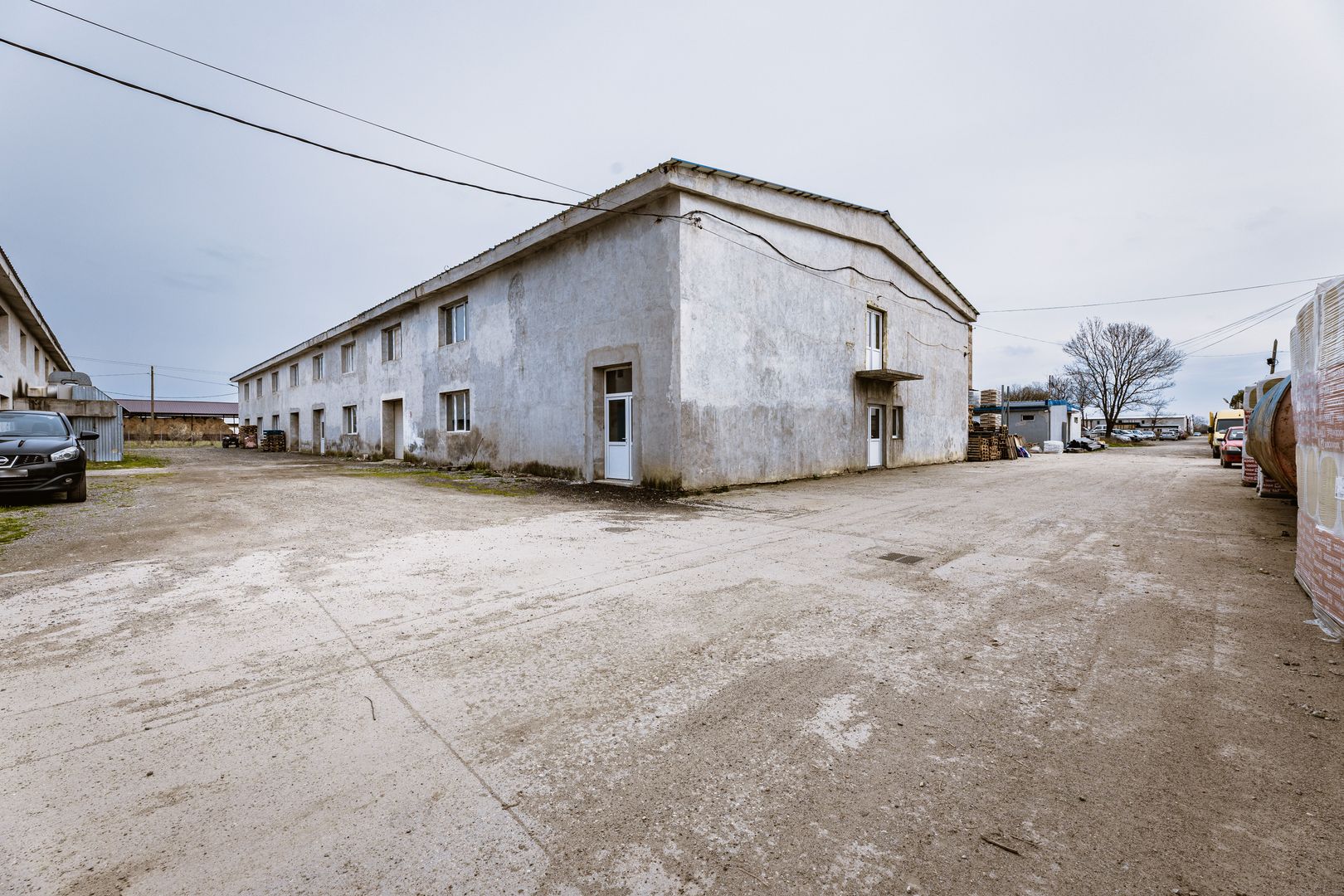 Hală de închiriat 330 mp - Poză 6