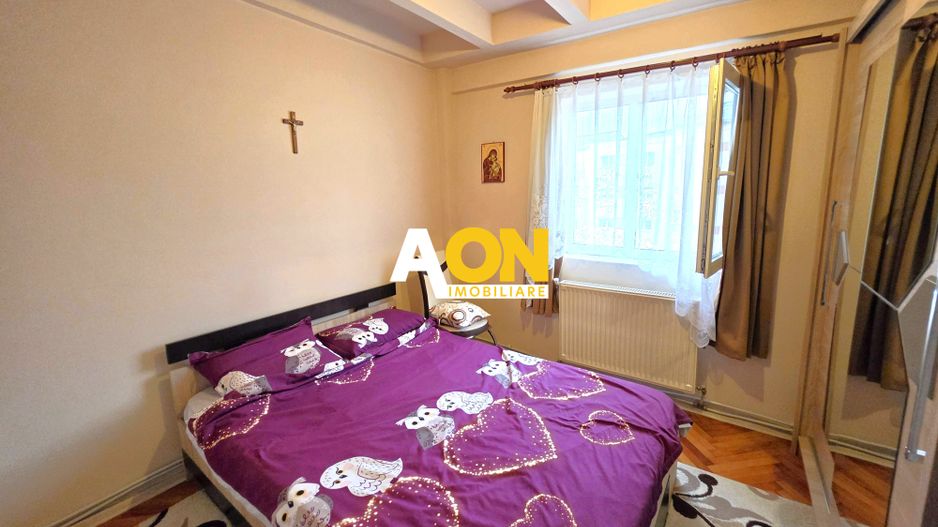 Apartament 3 camere, 2 bai, decomandat, etaj 3, Cetate, zona Stadion - Poză 8