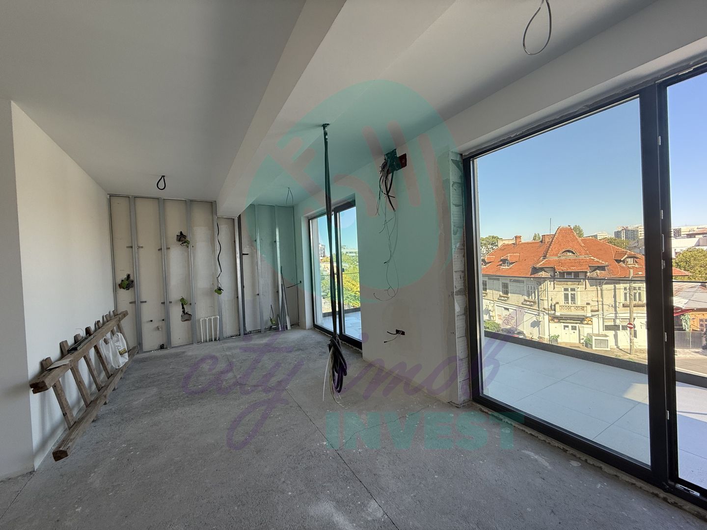 Apartament cu LIFT IN INTERIOR si doua terase de 21 mp in total - Poză 8