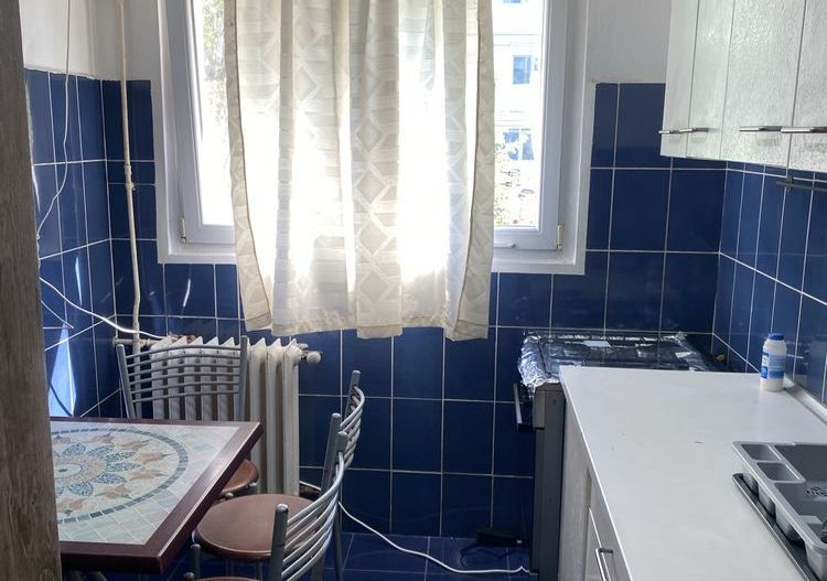 Inchiriere Apartament cu 3 camere Titan, langa metrou, spatios, ideal familie - Poză 5