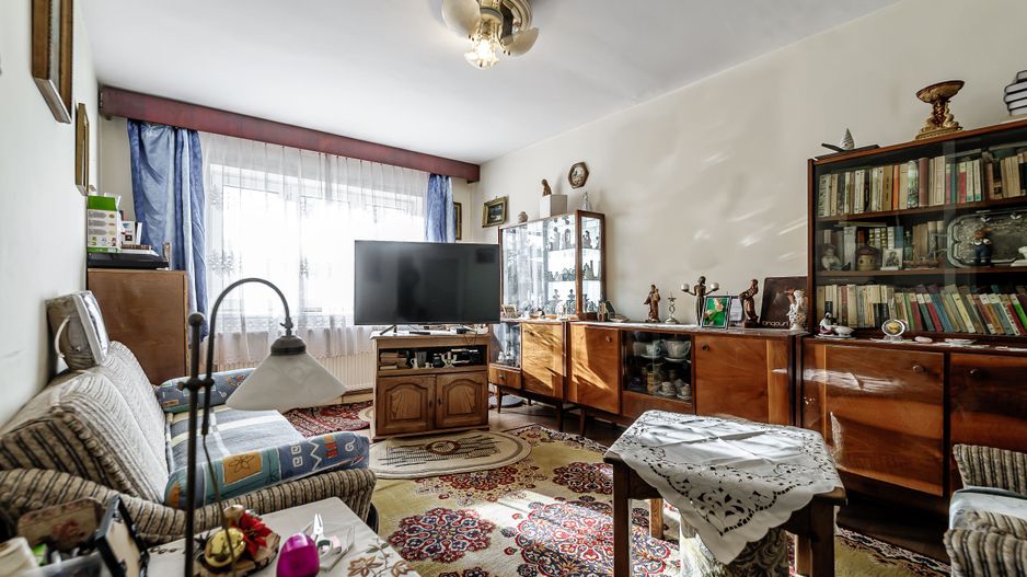 Rezervat! Apartament 3 camere, etajul 1 în zona Făt Frumos - Poză 3