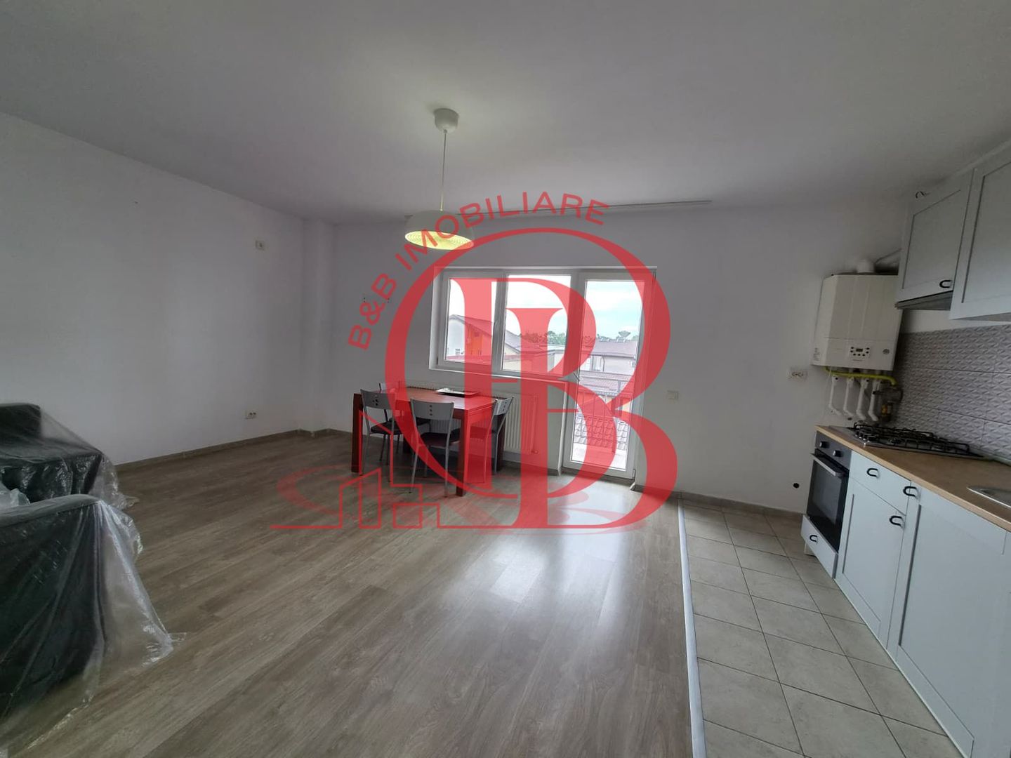 Apartament 3 camere Mutare Imediata-Ozana Metrou 1 Decembrie - Poză 2
