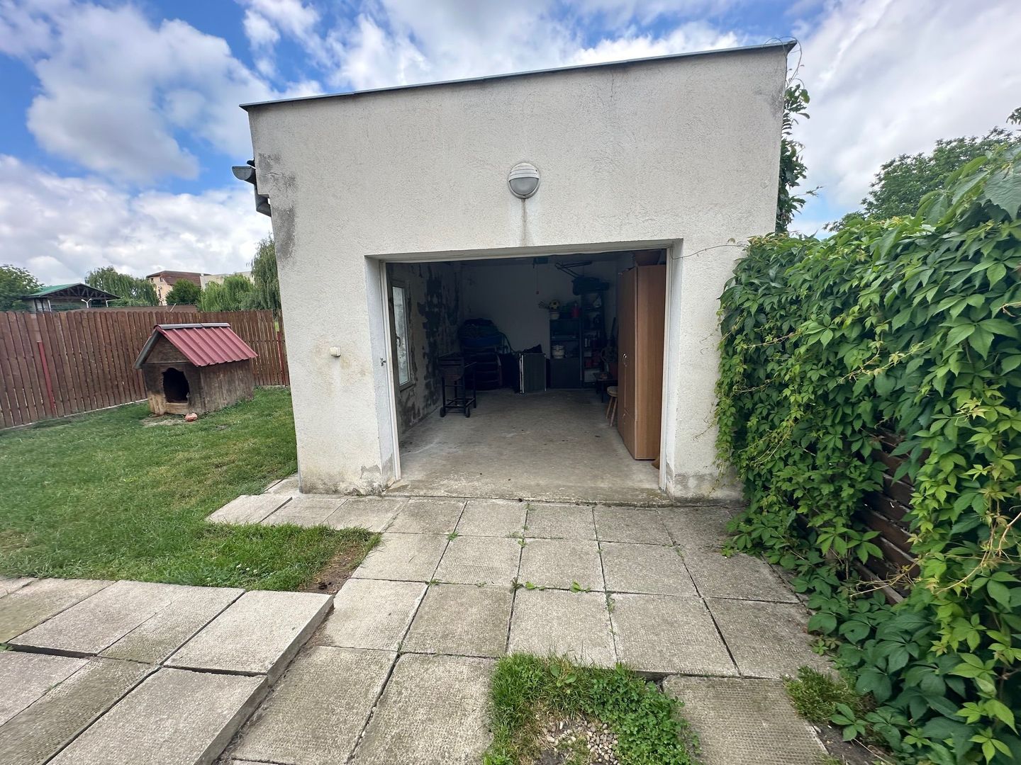 Casă / Vilă cu 5 camere zona Lunei - Poză 40