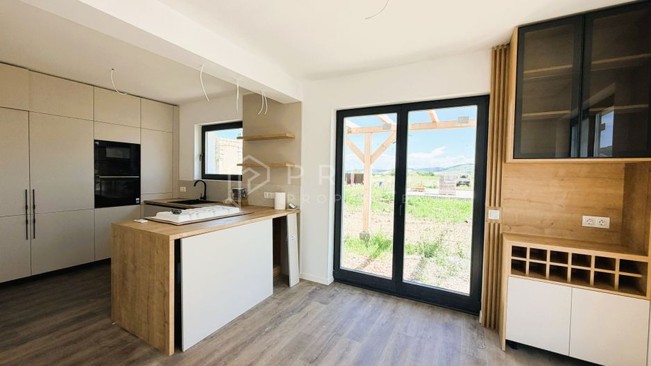 Casă de vânzare Sângeorgiu de Mureș | 700mp teren I 3 dormitoare - Poză 4