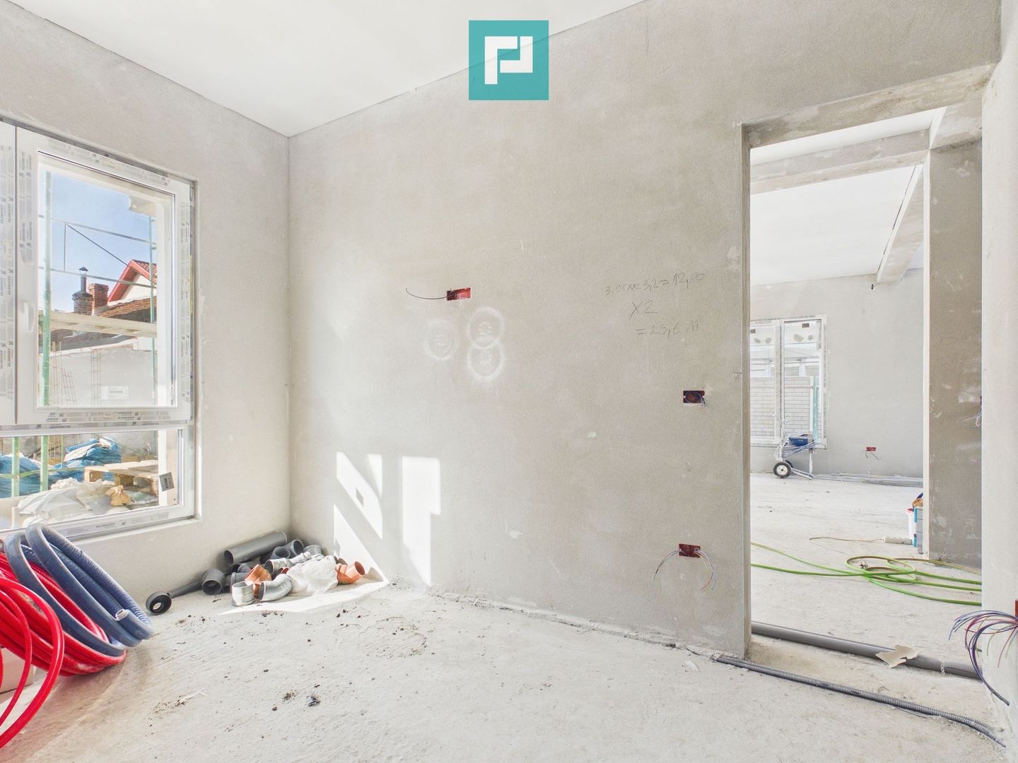 Casă deosebită în Parneava – Strada Griviței - Poză 28