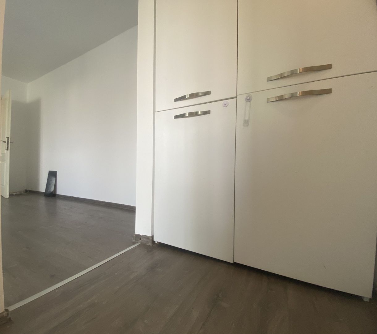 Camere spatioase!Vanzare apartament cu 2 camere, Targoviste - Micro 11 - Poză 11