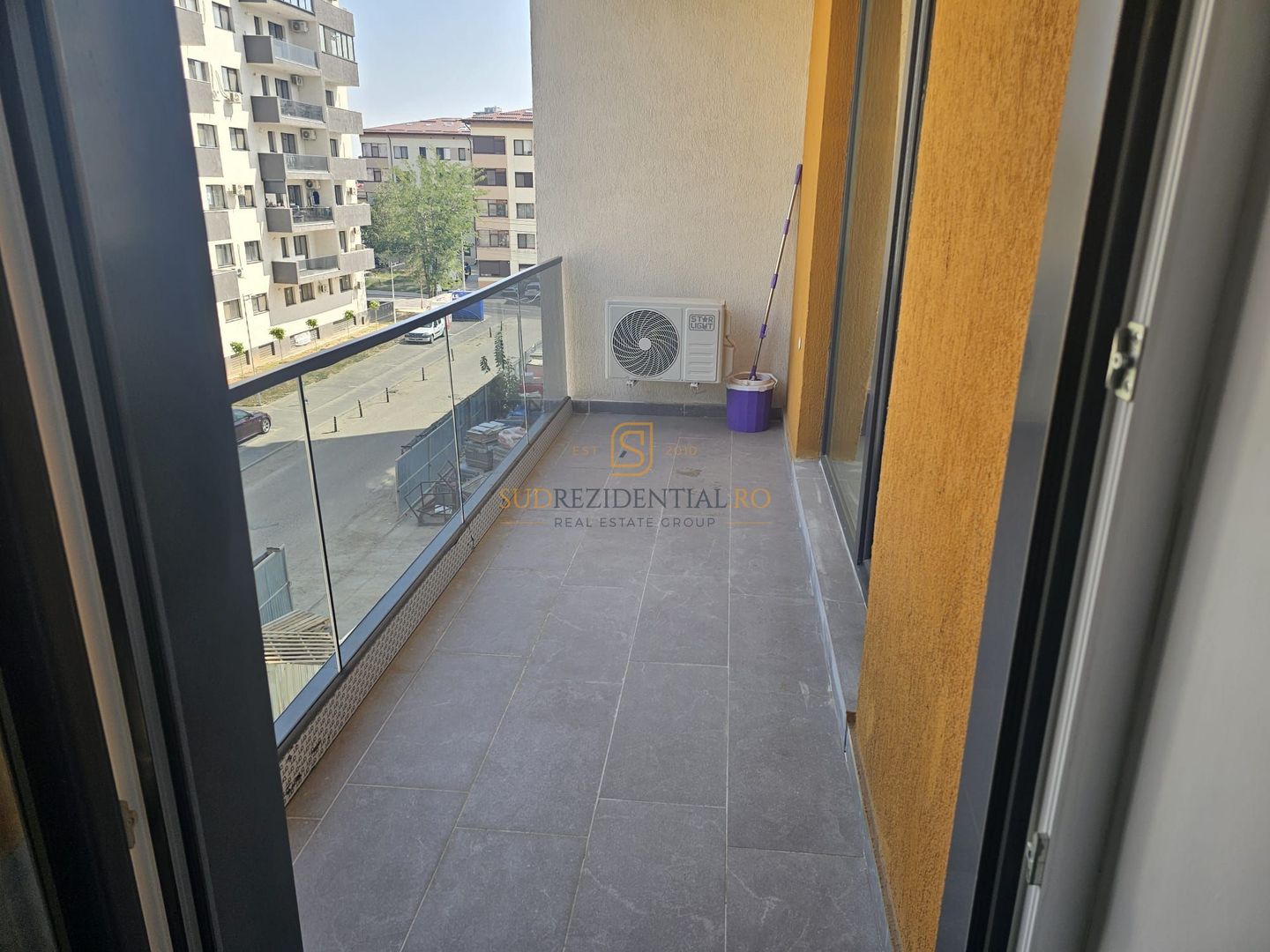 Apartament 2 camere la 10 minute de Metrou Aparatorii Patriei - Poză 12