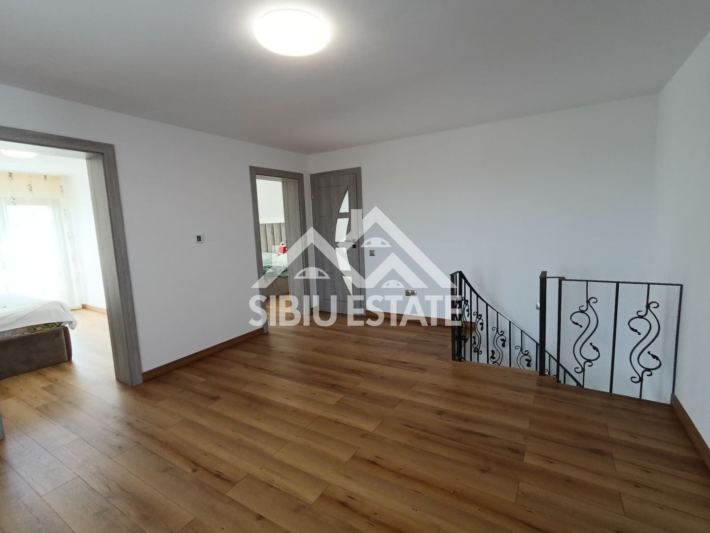 Casă deosebită Daia Nouă ,confort , natură și eficiență energetica - Poză 11
