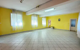 Oportunitate Inchiriere 2 Clădiri cu teren Zonă Centrală – Carei - Poză 13