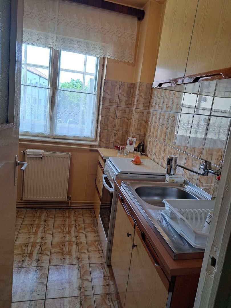 Apartament de vanzare 2 camere Siretului colt cu Calea Dumbravii Et 3 - Poză 5