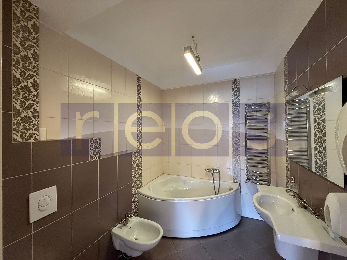 INCHIRIERE VILA 7CAMERE | PARCUL VERDI | 240MP | PARCARE | IDEAL BIROU - Poză 32