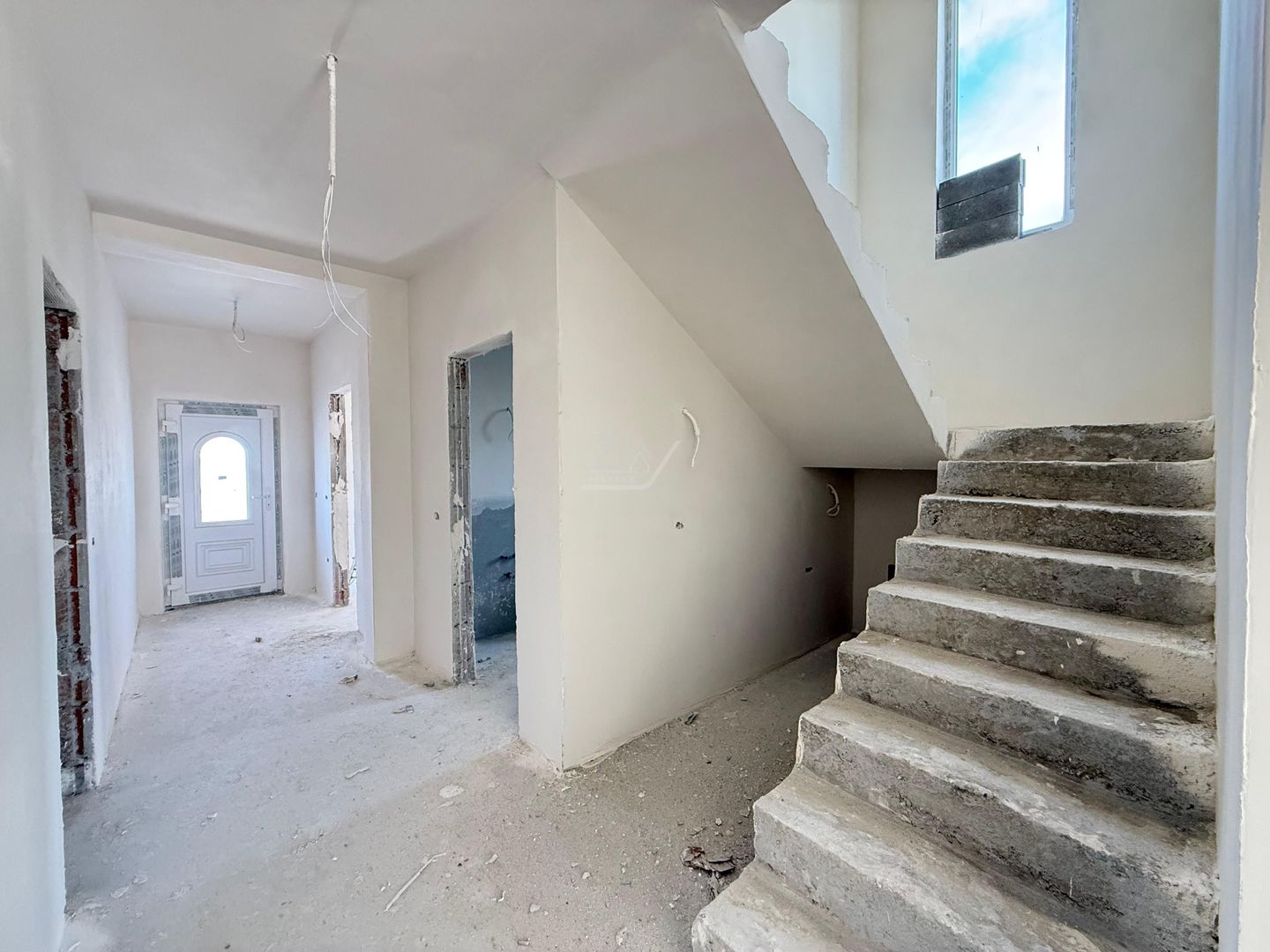 Drumul Boilor. Despartit prin CAMERA TEHNICA. Toate utilitatile. - Poză 8