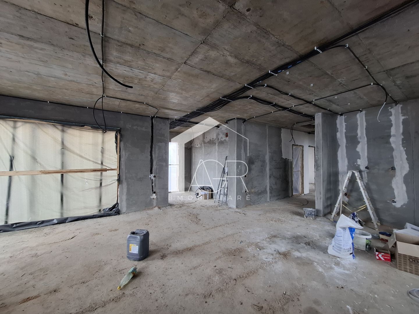 Casa cu 4 camere, parter, Paulesti - Poză 4