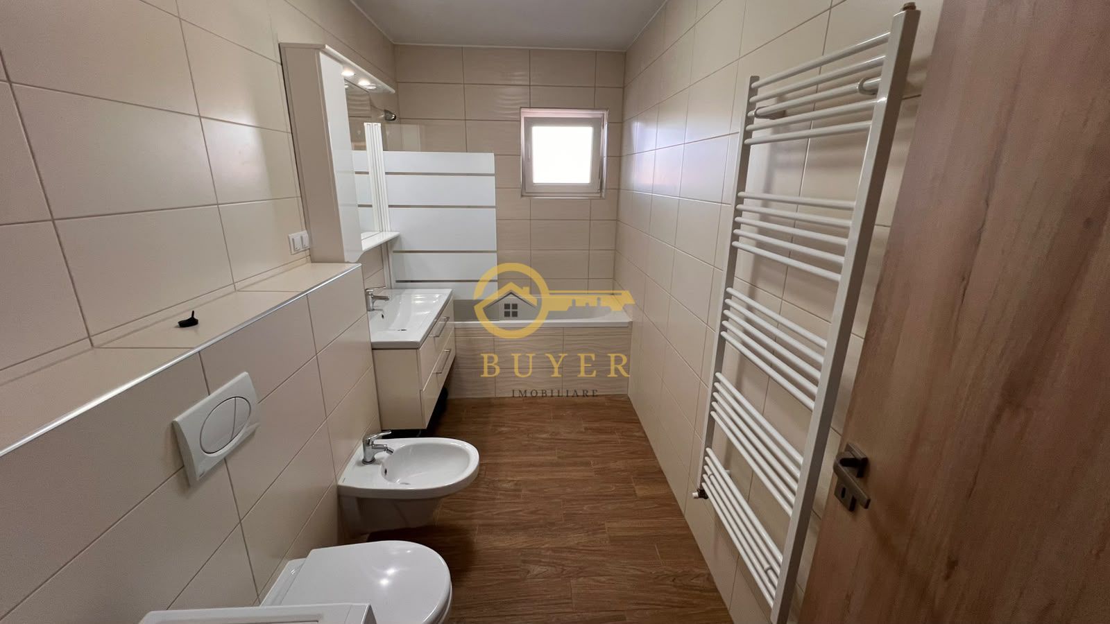 Penthouse spatios cu 2 terase in Kogalniceanu- 102 utili, buc separata - Poză 10