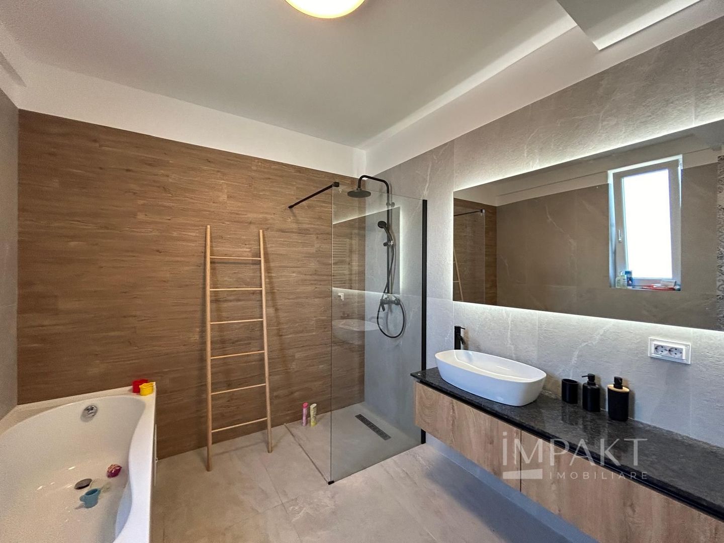 Apartament in bloc nou, parcare + terasa, zona stadionului CFR! - Poză 22