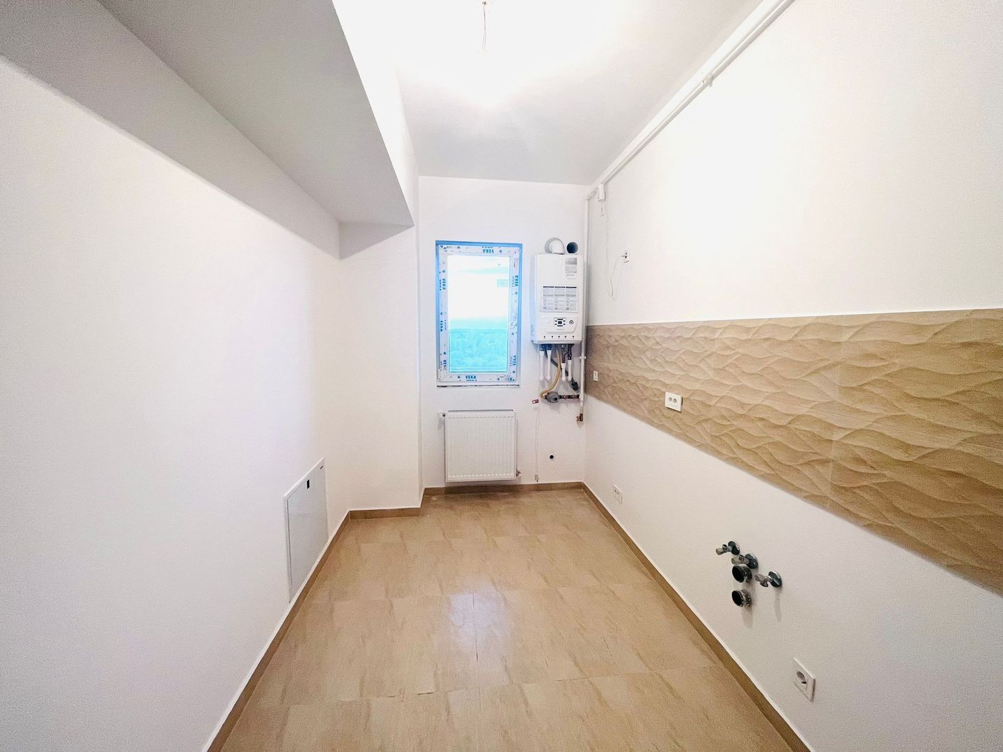 GARSONIERA NOUA DECOMANDATA  BLOC 2021  METROU PACII - Poză 3