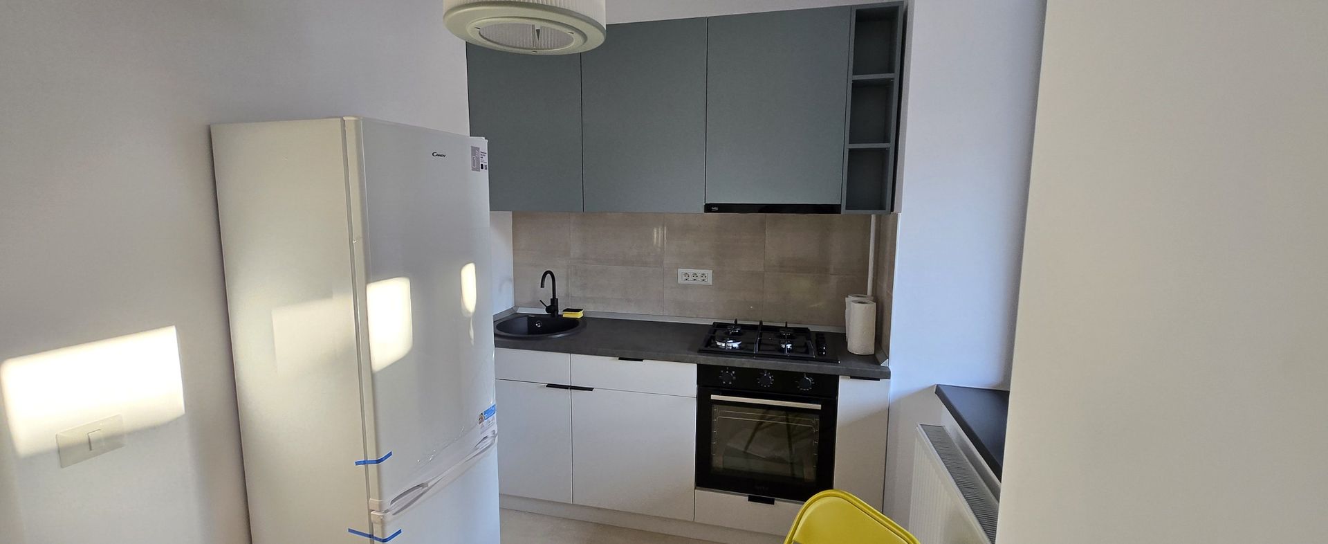 De inchiriat-apartament 2 camere, decomandat, etaj 1/5, Dr. Taberei - Plaza Mall - Poză 1
