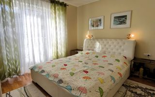 Apartament 3 camere, la curte, zona Valea Borcutului! - Poză 1