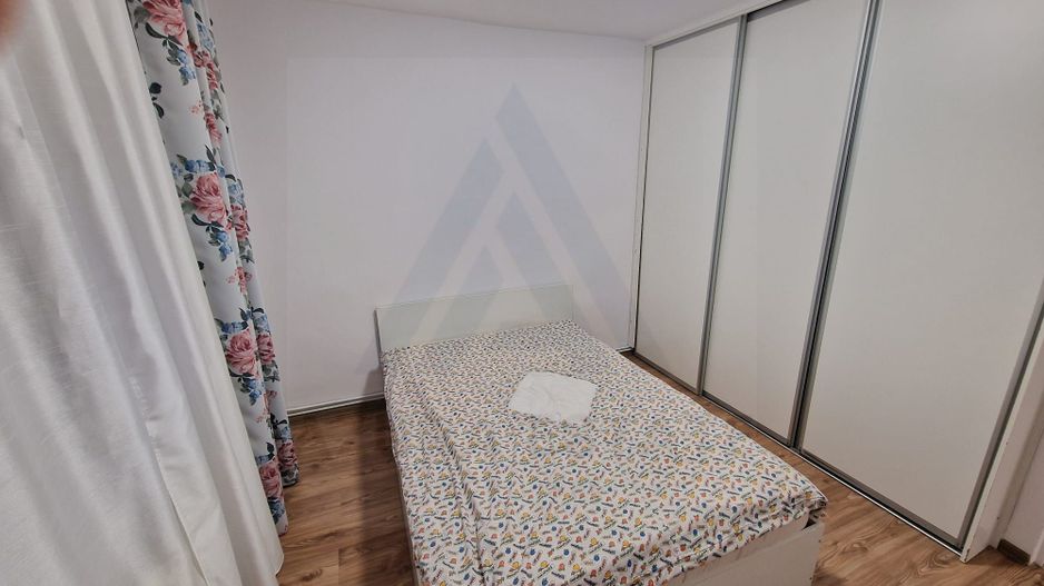 Apartament 3 camere 2 bai 66mp + pivnita Terezian - Poză 1