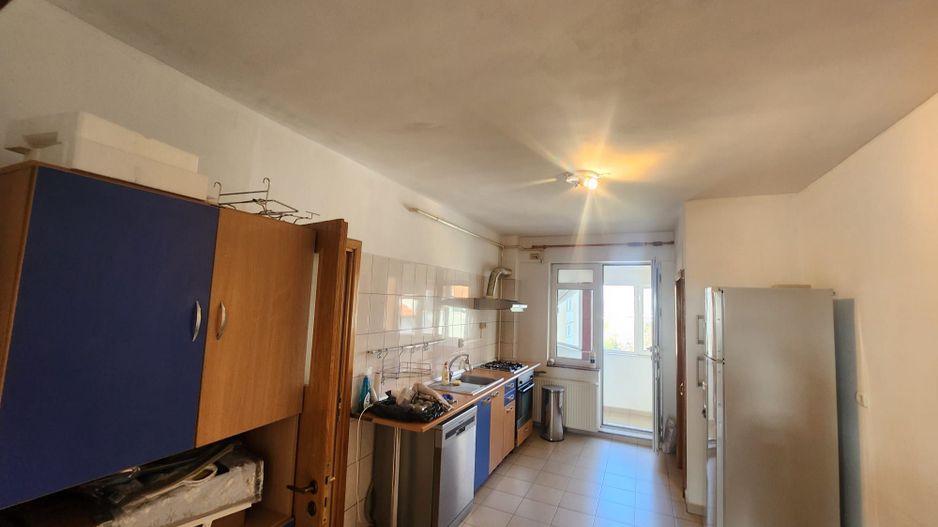 Apartament de vanzare Gh. Doja pe 3 nivele - Pitesti - Poză 6