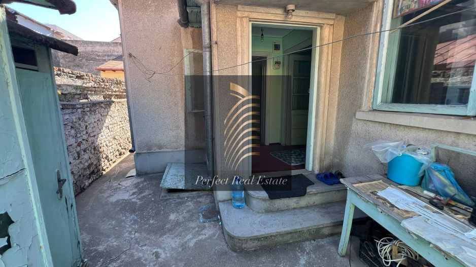 Vânzare casă cu dublu acces pe colț, într-o zonă ultracentrală - Poză 2