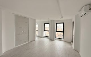 3 camere Parcul Carol 75 mp - Poză 8